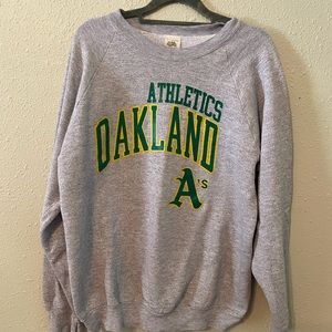VTG Oakland A's / Athletics Sweatshirt - Crewneck
